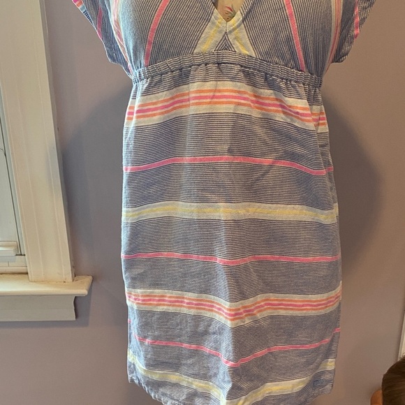 Vineyard Vines Striped Kids Swim Coverup - Picture 3 of 9